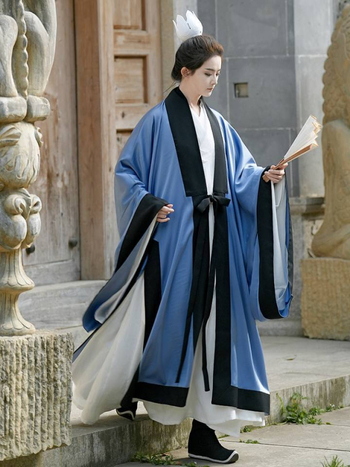 Taoiustická Hanfu rúcha pre mužov aj ženy, s tromi jasnými goliermi, bavlna a ľan, obsah konope pod 30%, jar 2025