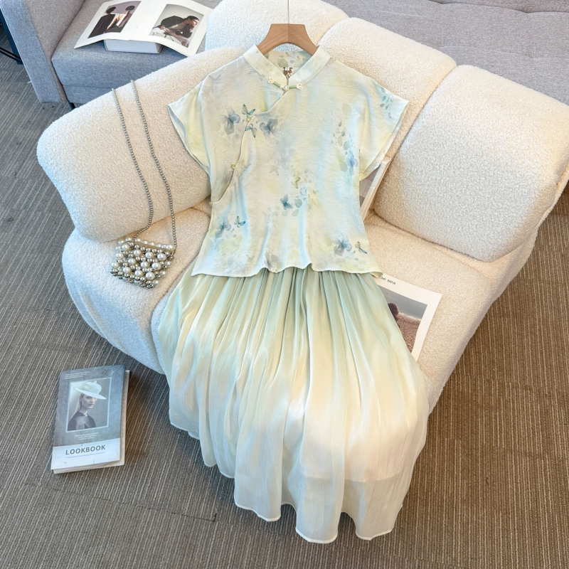 Set Top qipao – Otvorena ramena, kratki rukav, retro košulja; Tkanina: pamuk–poliesterska smjesa; Glavna tkanina: poliester; Sezona: univerzalni model; Sadržaj glavne tkanine: <30%