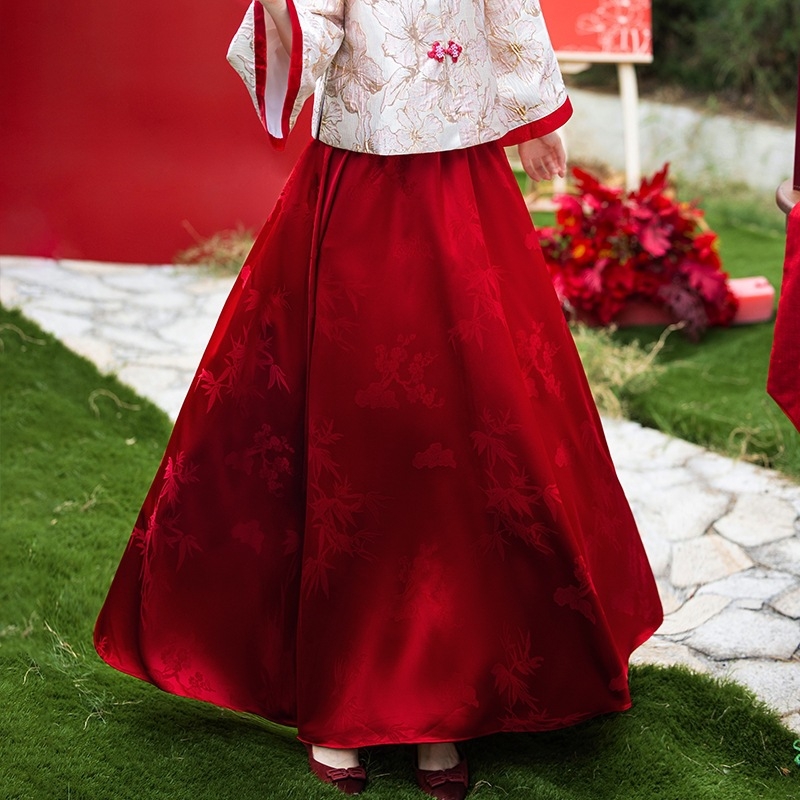 Set od brokata u Tang stilu s stojećim ovratnikom i jacquard suknjom