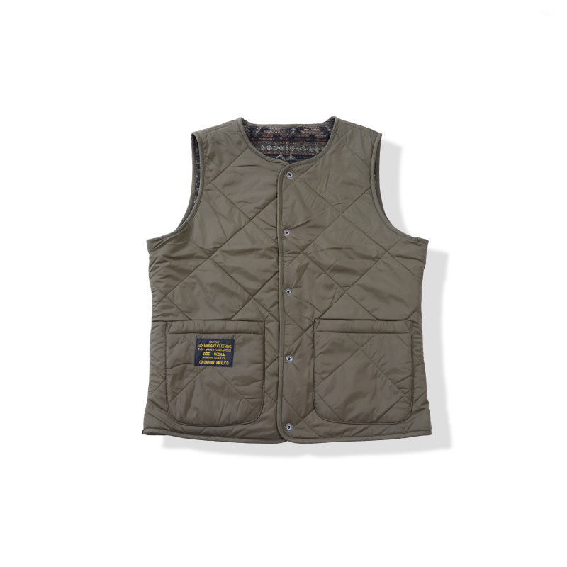 Okonkwo medvilnine užpildyta kviltinė liemenė, abipusė su Jacquard raštu Indijos totemas, pagrindinis audinys poliesteris, pamušalas medvilnė