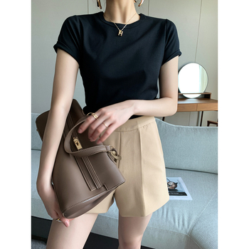 Casual kratke hlače visokog struka s A-linijom, efekt zatezanja, poliester 70–80%, ljeto 2023, visokotemperaturna obrada