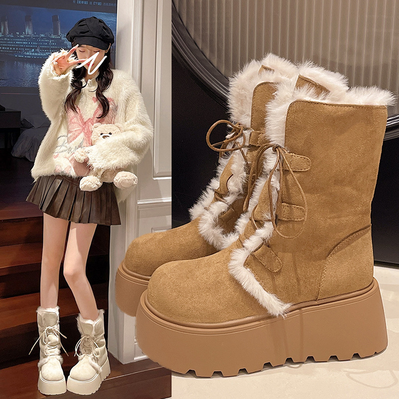 Női hócsizma suede felsőrésszel, gyapjú bélés, gumitalp, alacsony szárú, kerek orr, 3–5 cm vastag talp, téli 2025, koreai stílus