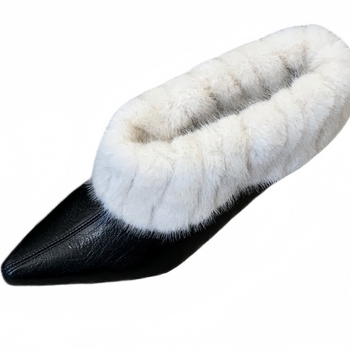 Pantofi Mary Jane, toc cu clin 3-5 cm, vârf ascuțit, partea superioară frosted, căptușeală din pluș artificial scurt, talpă din cauciuc