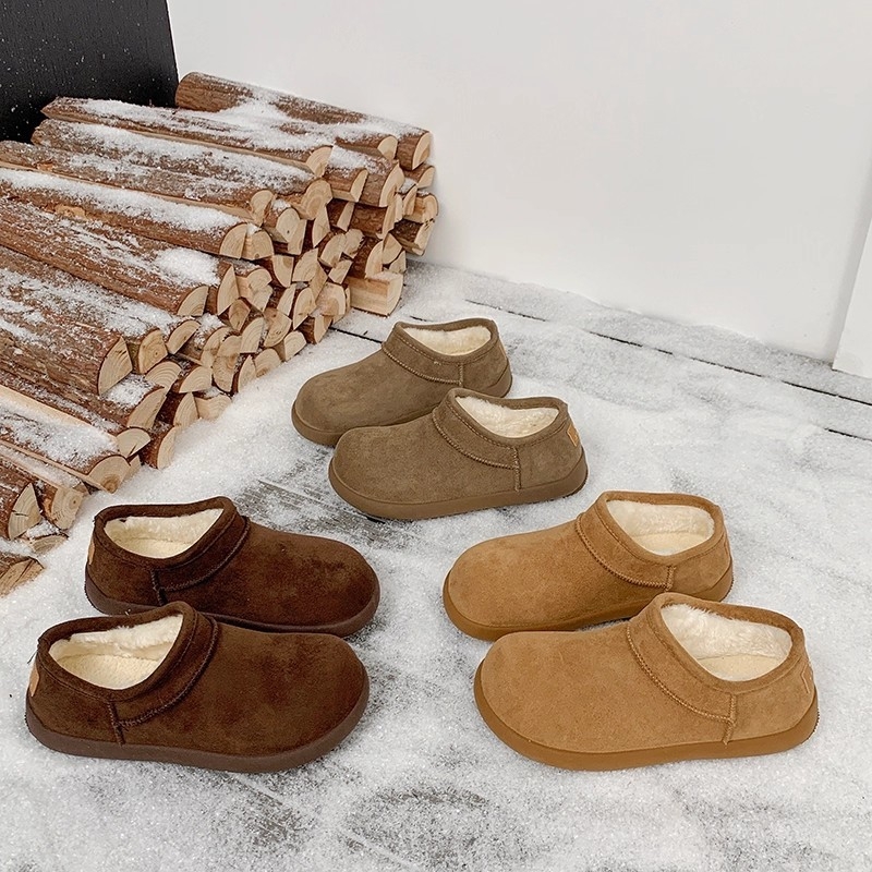 Ghete de zăpadă pentru femei - partea superioară din piele sintetică, căptușeală din blană artificială, talpă din cauciuc, gleznă scurtă, toc 1–3 cm, Iarna 2025