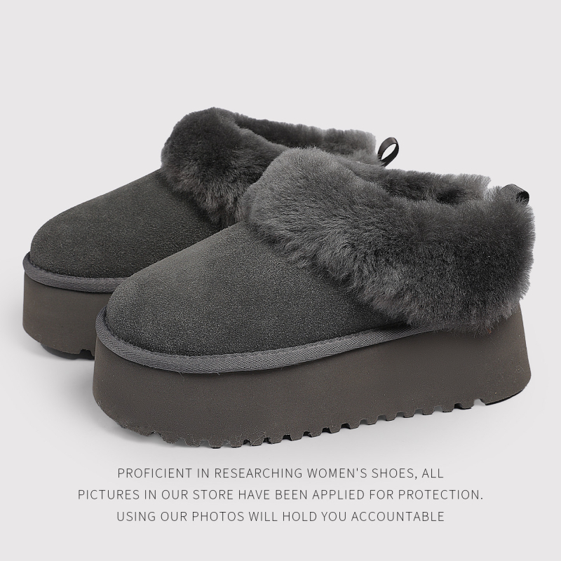 Zimske čizme s 6 cm debelim gumastim potplatom, gornji dio od kožušine, fleec unutrašnjost, slip-on