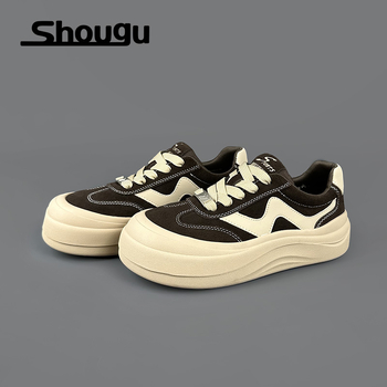 Γυναικεία casual δερμάτινα sneakers από δέρμα αγελάδας, στρογγυλή μύτη, χαμηλό κολάρο, φτέρνα 3–5 εκ, σόλα από καουτσούκ