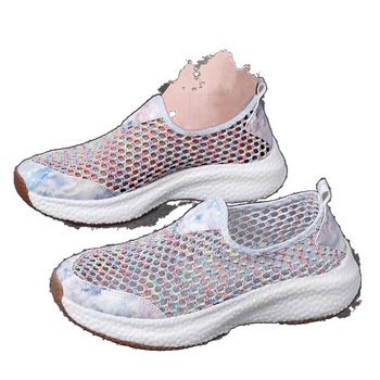 Női slip-on hálós felső cipő – felső rész: mikroszálas bőr, belső: háló, talp: gumi, alacsony felső rész, sarok 1–3 cm