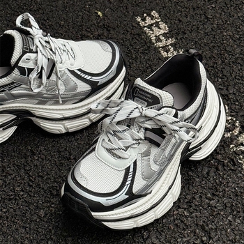 Ženske tenisice u stilu Dad sneakers, prozračni gornji dio s mrežastom podstavom, srednje visoko, peta 6–8 cm, gumena potplat, vezice, svakodnevne sportske tenisice