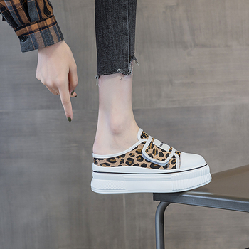 Baotou női slip-on vászon cipő – kerek orr, szabadidő stílus, PU belső, PU talp, 2024 nyár