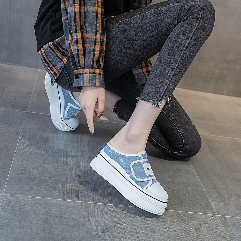 Baotou női slip-on vászon cipő – kerek orr, szabadidő stílus, PU belső, PU talp, 2024 nyár