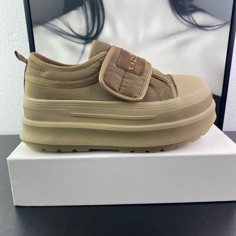 Női sportcipők Velcro-zárással és vastag talppal, textil felsőrész, rövid műplüss bélés