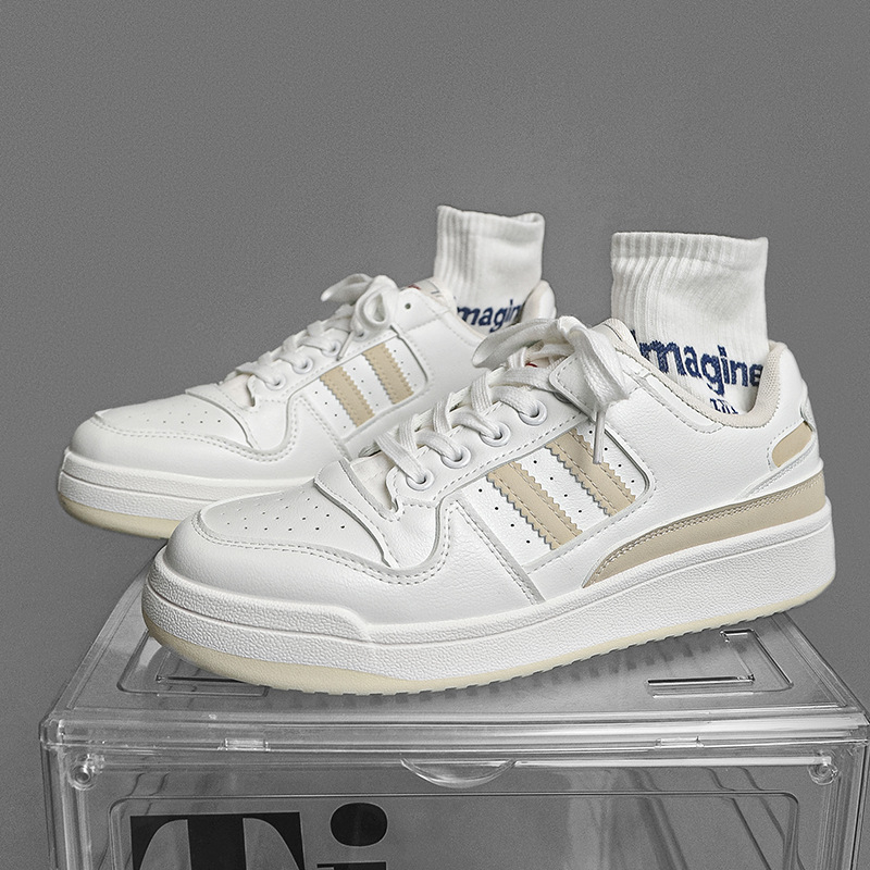 Unisex sporta kurpes ar gumijas zoli