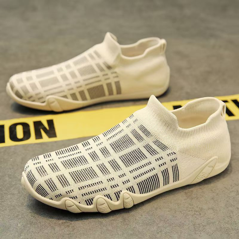 Muške slip-on sportske tenisice, prozračne, karirani uzorak, zaobljeni vrh, PVC potplat