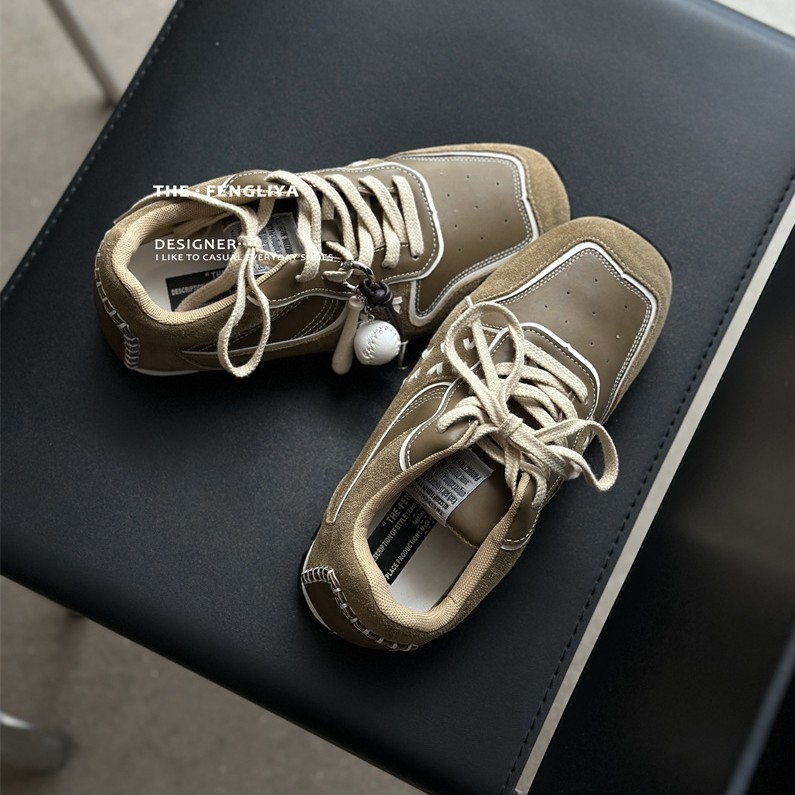 Дамски кецове с повдигащ дизайн и ретро стил, горна част синтетична кожа, вътрешен материал имитационна кожа, подметка анти-слип гума, закопчаване връзки