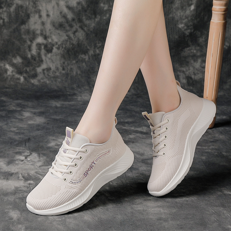 Маратонки с мрежесто горнище, нисък връх, неплъзгаща се подметка, инжекционно формована подметка, EVA стелка