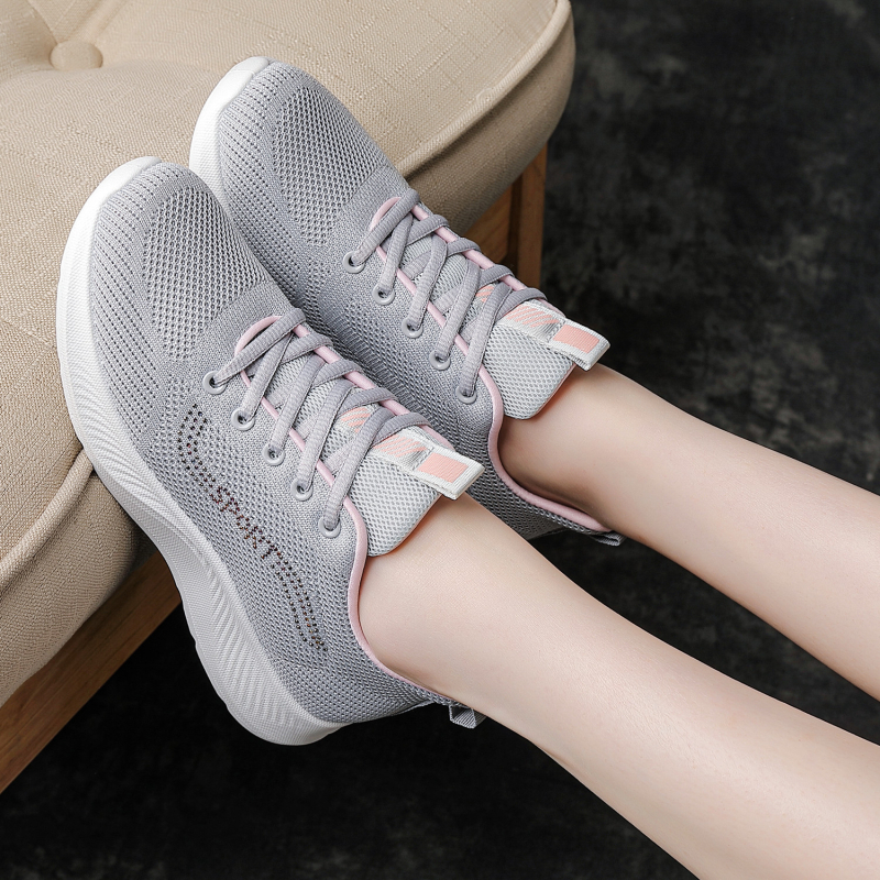 Маратонки с мрежесто горнище, нисък връх, неплъзгаща се подметка, инжекционно формована подметка, EVA стелка