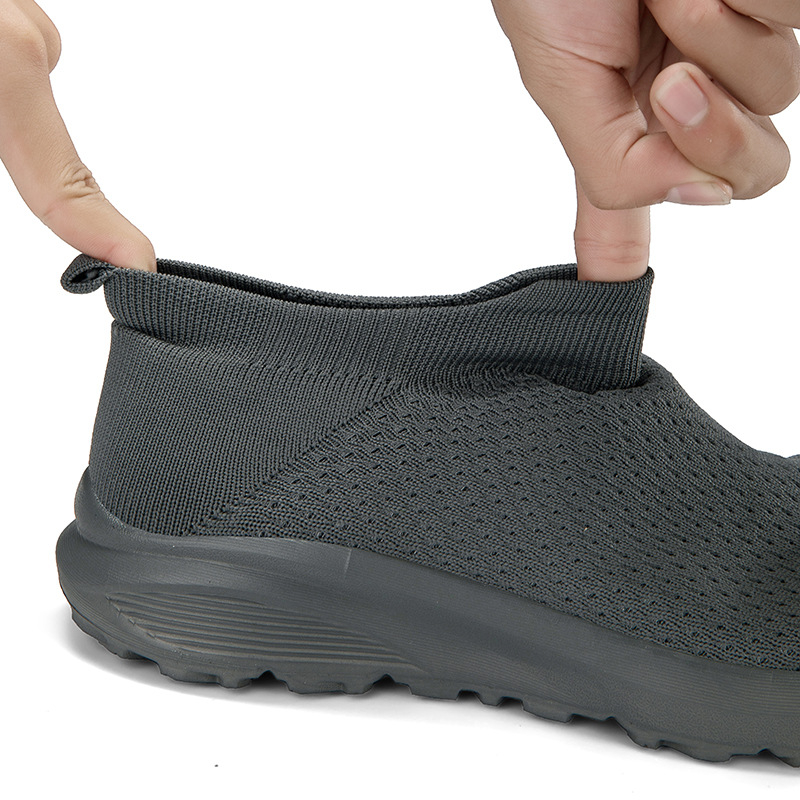 Pánske Slip-On tenisky so širokým nosom, Fly-Knit vrchnok, priedušná sieťovina, EVA podrážka, stredná výška, guľatá špička