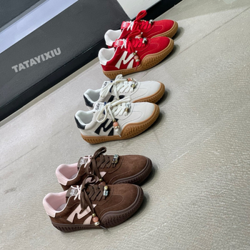 Női casual cipő fűzőkkel, felső rész valódi bőr, gumitalp, vastag talp