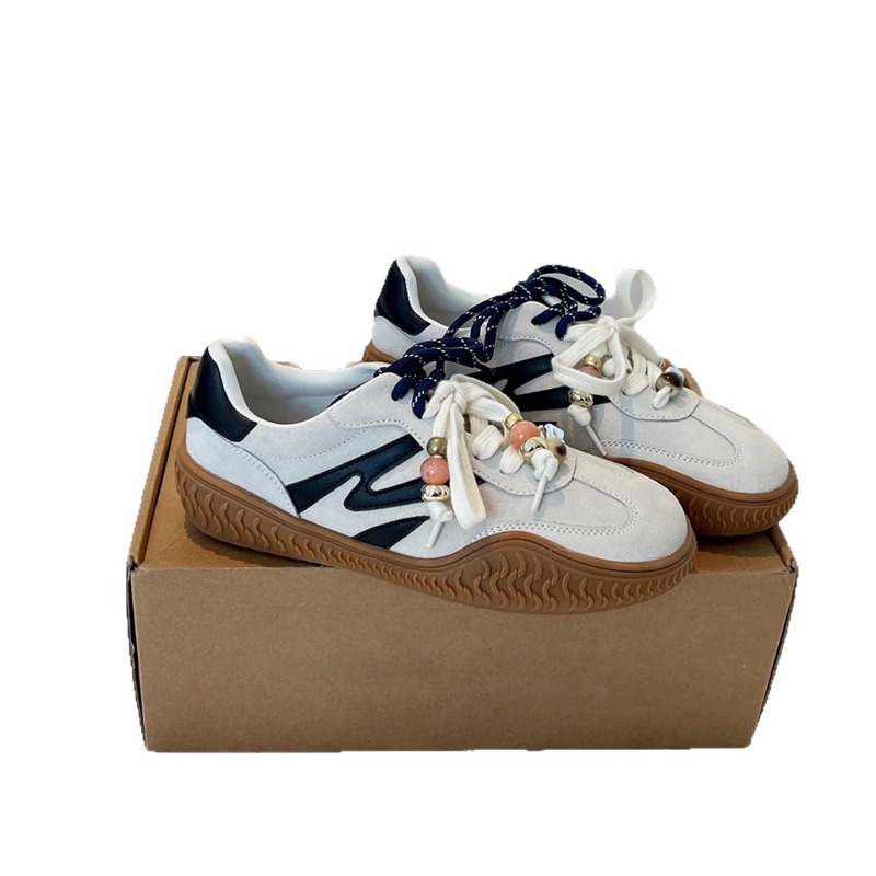 Női casual cipő fűzőkkel, felső rész valódi bőr, gumitalp, vastag talp