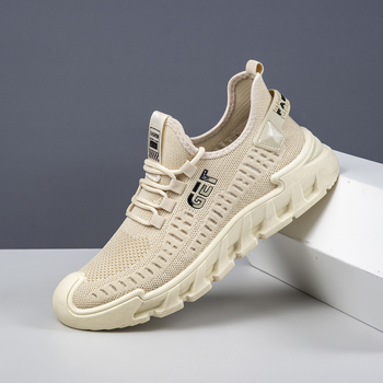 Férfi nyári lélegző Fly-Knit hálós futócipő EVA talppal és belső talppal, alacsony felső és sekély nyílás (Felső: Fly-Knit Mesh; Talp: EVA; Talpbetét: EVA; Nyílás: Sekély; Magasság: Alacsony)