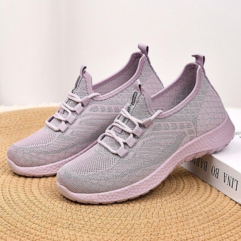 Női lapos cipő – lélegző hálós felső, mikroszálas bőr belső talp, MD talp, sarokmagasság 0–1 cm, zárás: slip-on (Upper: Mesh; Insole: Microfiber leather; Sole: MD; Heel height: 0–1 cm; Closure: Slip-on)