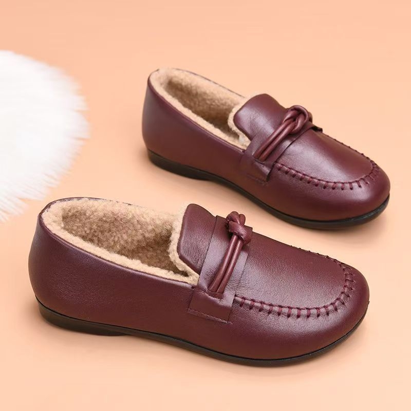 Ženske plišane slip-on mokasice za zimu 2025, niska potpetica 1–3 cm, gumena potplata, okrugli vrh