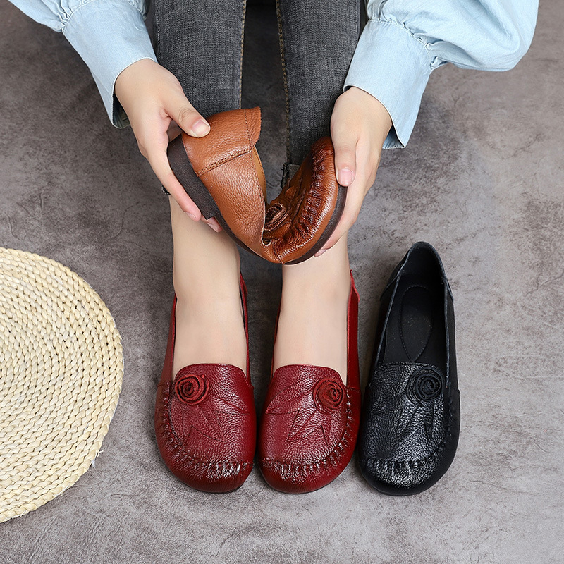 Kožne loaferice za žene, okrugli vrh, cvjetni uzorak, niski pet 1–3 cm
