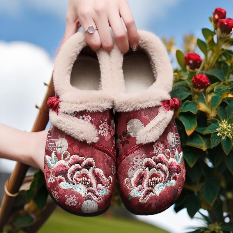 Kézzel kötött Hanfu hímzésű cipő, vászon felsőrész, alacsony profilú, hegyes orr