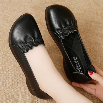 Ženske kožne loafers s mekanom potplatom, okrugli nos, nizak pet 1–3 cm, casual i udobne