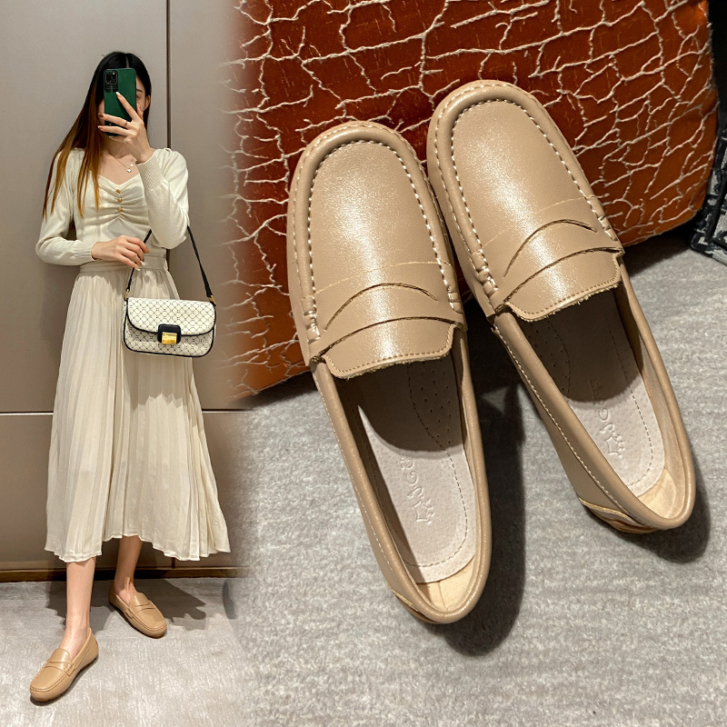 Ženski loafers, korejskog stila, zaobljeni nos, vanjski materijal: druga klasa teleće kože, ravna potplata, gumeni potplat