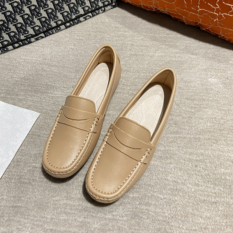Ženski loafers, korejskog stila, zaobljeni nos, vanjski materijal: druga klasa teleće kože, ravna potplata, gumeni potplat