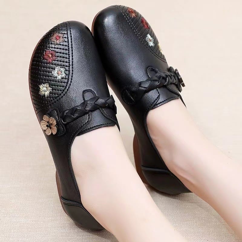 Női lapos cipő – kerek orr, Velcro-zárás, alacsony sarok 1–3 cm, talp marháin ín, virágmintás