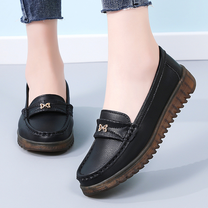 Ženske minimalističke loafer s okruglim vrhom, gornji dio od dviju slojeva teleće kože, ulošak od prirodne kože, TPR potplat, nizak potplat 1–3 cm, casual slip-on obuća