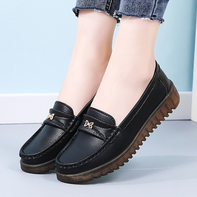 Ženske minimalističke loafer s okruglim vrhom, gornji dio od dviju slojeva teleće kože, ulošak od prirodne kože, TPR potplat, nizak potplat 1–3 cm, casual slip-on obuća