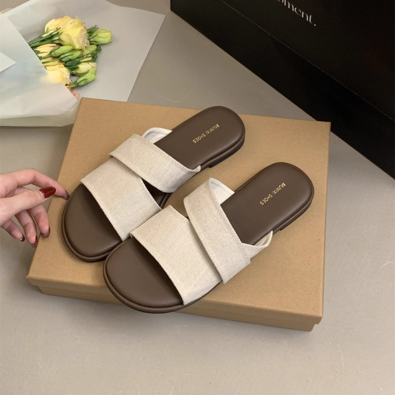 Ženske flip-flop sandale s ploskim gornjim dijelom od plastike, gumeni đon, minimalistički dizajn, debljina đona 0–3 cm, ravna podloga