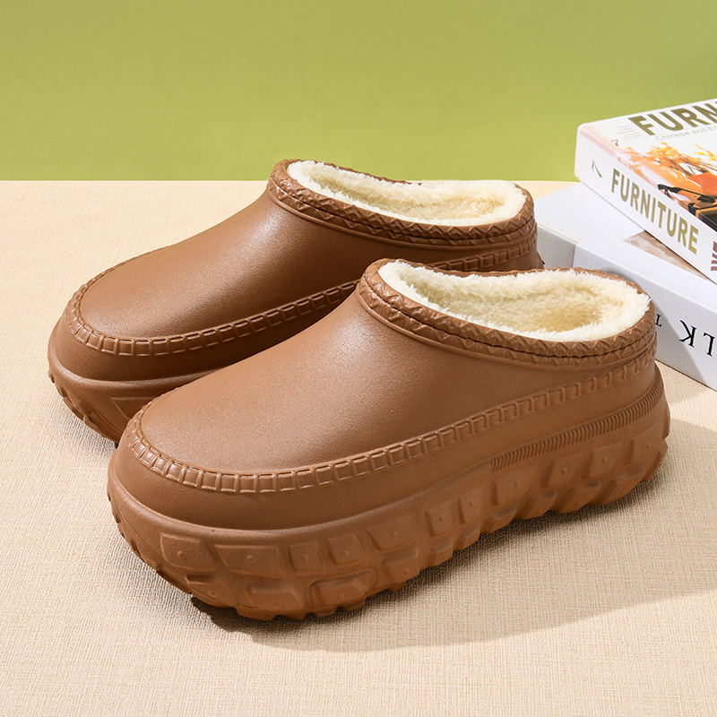 Unisex jesensko-zimske pamukne cipele s EVA gornjim dijelom i sole, podstavljena plišem, srednje visoki gornji dio, 3–5 cm povišena peta, protuklizna potplat