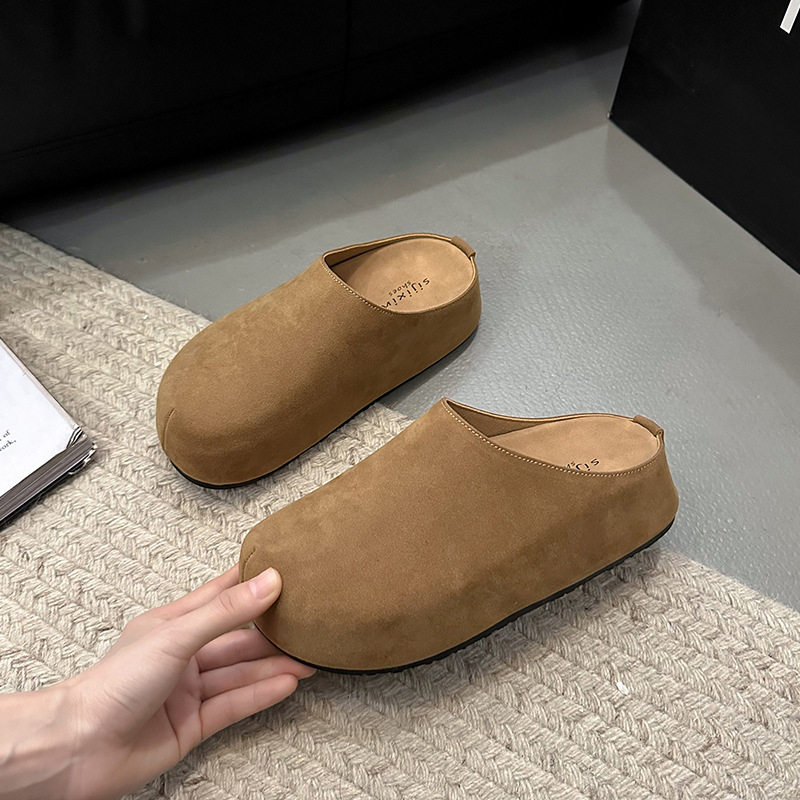 Dámske slip-on topánky s PU vrchným dielom, gumová podrážka, okrúhla špička