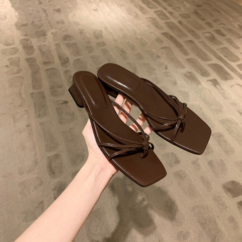 Ženske sandale s kvadratnim vrhom, uske tračice, slip-on, 3–5 cm đon, gumeni potplat, gornji dio: super vlakno, stil: korejska verzija