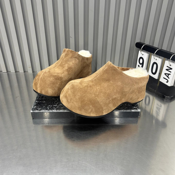 Birkenstock-inspirirane papuče za odrasle, s flecom iznutra, kožnom unutarnjom oblogom, debeli potplat za povećanje visine i protuklizna gumena potplata.