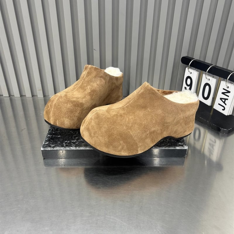 Birkenstock-inspirirane papuče za odrasle, s flecom iznutra, kožnom unutarnjom oblogom, debeli potplat za povećanje visine i protuklizna gumena potplata.