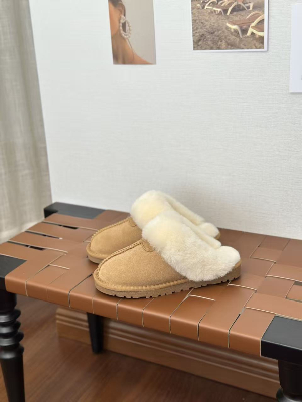 Kućne papuče od teleće kože, s umjetnom vunom, potplat od teleće tetive, debljina potplata 0–3 cm, ležerni stil, SGS-certified