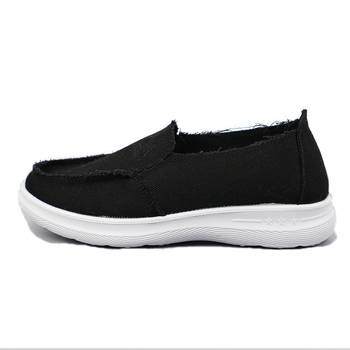 Ženske slip-on tenisice od mrežasteg materijala s prozračnim gornjim dijelom, niski gornji dio, šiljasti nos, PU potplat