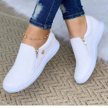 Dámske casual canvas topánky, okrúhla špička, vulkanizovaná gumová podrážka, nízka platforma (1–3 cm), textilná stielka