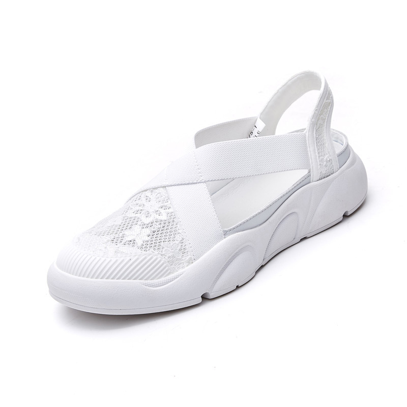 Ženske slip-on tenisice s prozračnim mrežastim gornjim dijelom, gumasta podmetka, cvjetni uzorak, srednja visina pete 3–5 cm, elastično zatvaranje, ljetno–proljetni komad