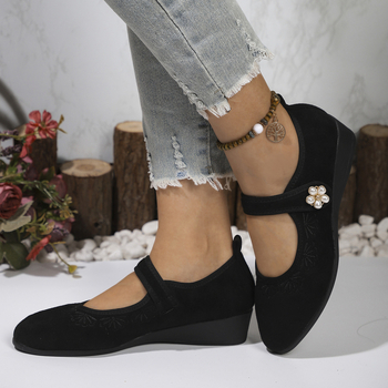 Vyšívané kvietky semišové balerínky s Velcro zapínaním – nízky podpätok 1–3 cm, PVC podrážka