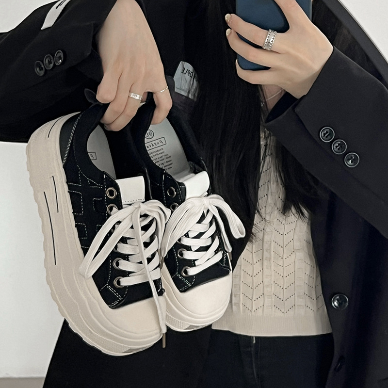 Ženske svakodnevne udobne tenisice s gornjim dijelom od umjetnog pliša, vezanje, PU Uložak, gumeni potplat, visina pete 0–1 cm