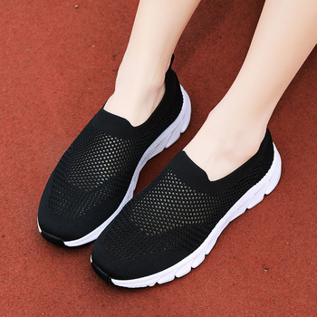Ženske mrežaste tenisice, prozračan gornji dio, okrugli vrh, slip-on dizajn, mekani đon, niski pet 1-3 cm