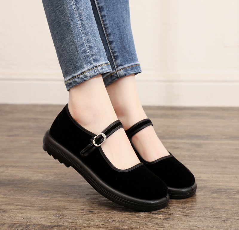 Дамски обувки от велветено платно за хотелски персонал, нехлъзгаща се пластмасова подметка, подплата от мрежа и закопчаване с катарама в една линия