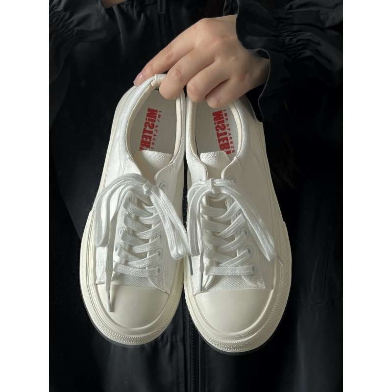 Женски платнени обувки в японски стил, нисък връх, връзки, гумена подметка