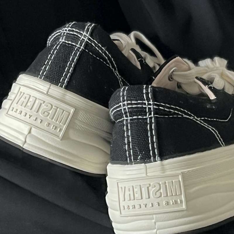 Женски платнени обувки в японски стил, нисък връх, връзки, гумена подметка